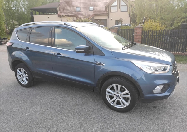 Ford Kuga cena 54999 przebieg: 170000, rok produkcji 2018 z Ostrołęka małe 232